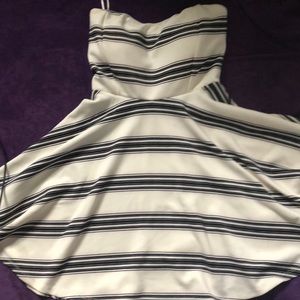 Short Black and White Knee Length Dress